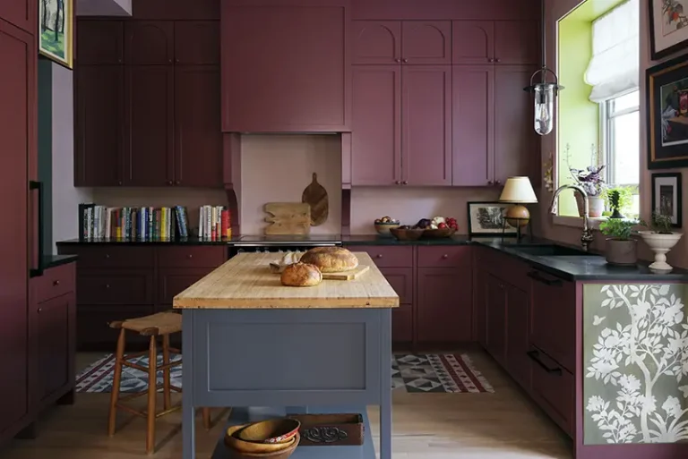 This photo shows designer and &ldquo;Uncommon Kitchens&rdquo; author Sophie Donelson&rsquo;s homey, colorful Montreal kitchen. (Patrick Biller s via AP)